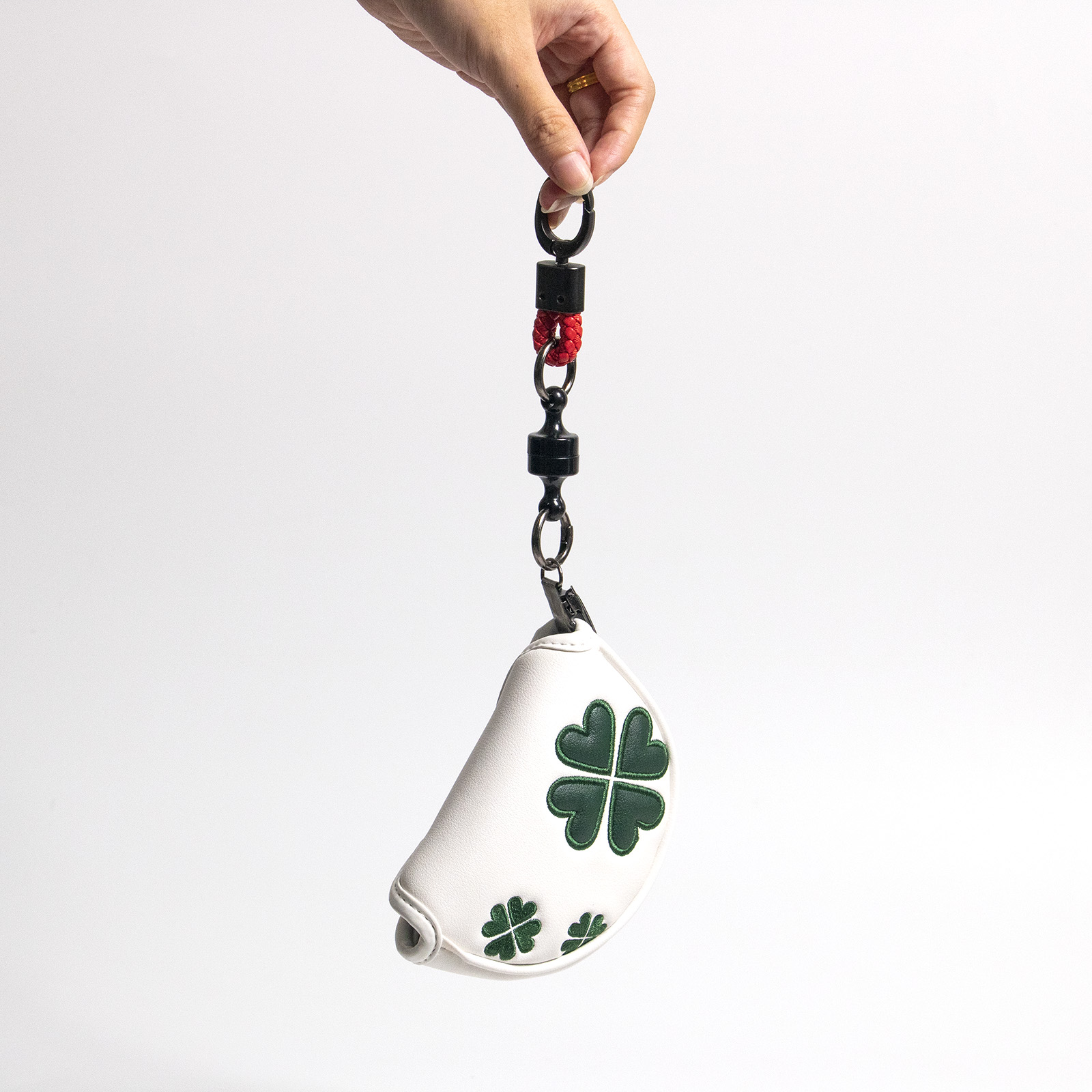 Golf Clubs - Golf Magnetic Putter Keeper Cover Clamp